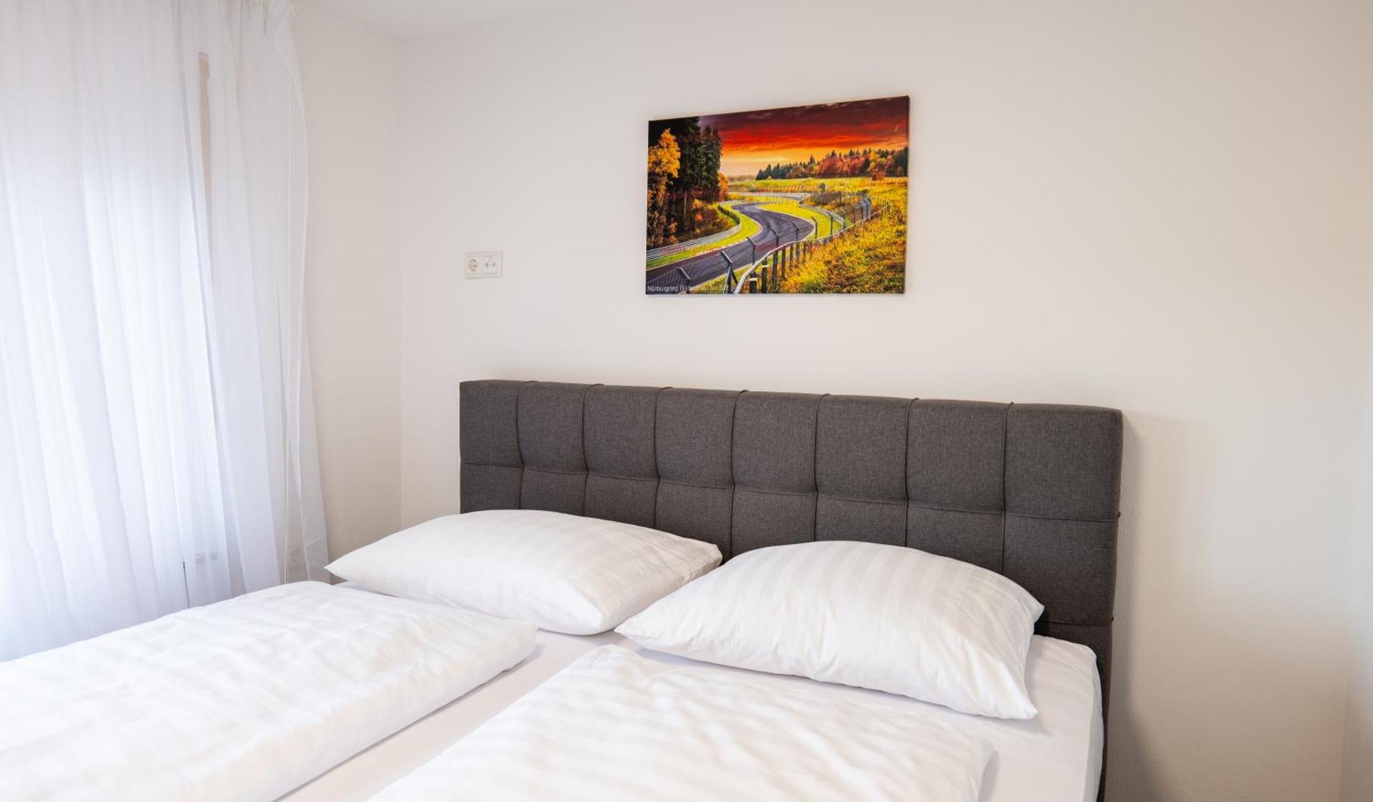 Waldblick Am Ring Apartment Kelberg Bagian luar foto