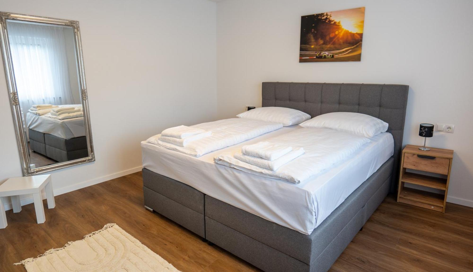 Waldblick Am Ring Apartment Kelberg Bagian luar foto