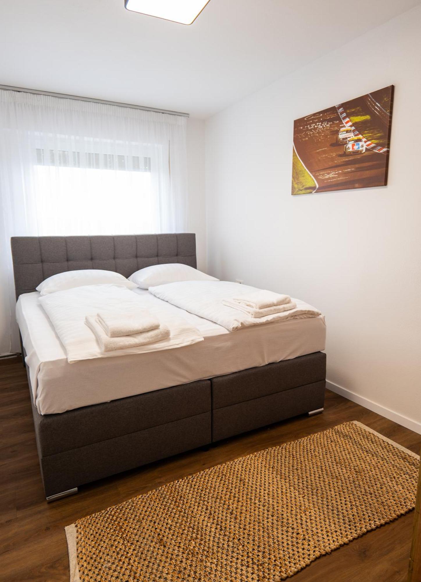 Waldblick Am Ring Apartment Kelberg Bagian luar foto